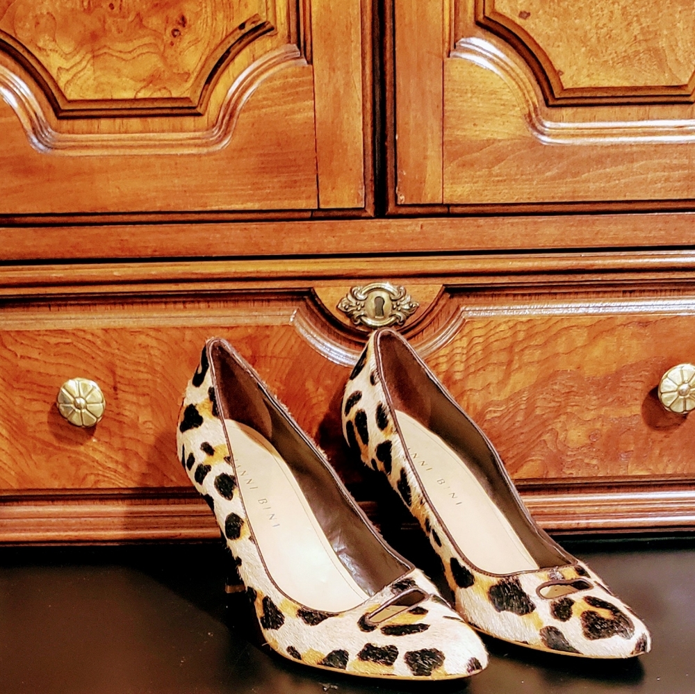 Women's heels by Gianni Bini